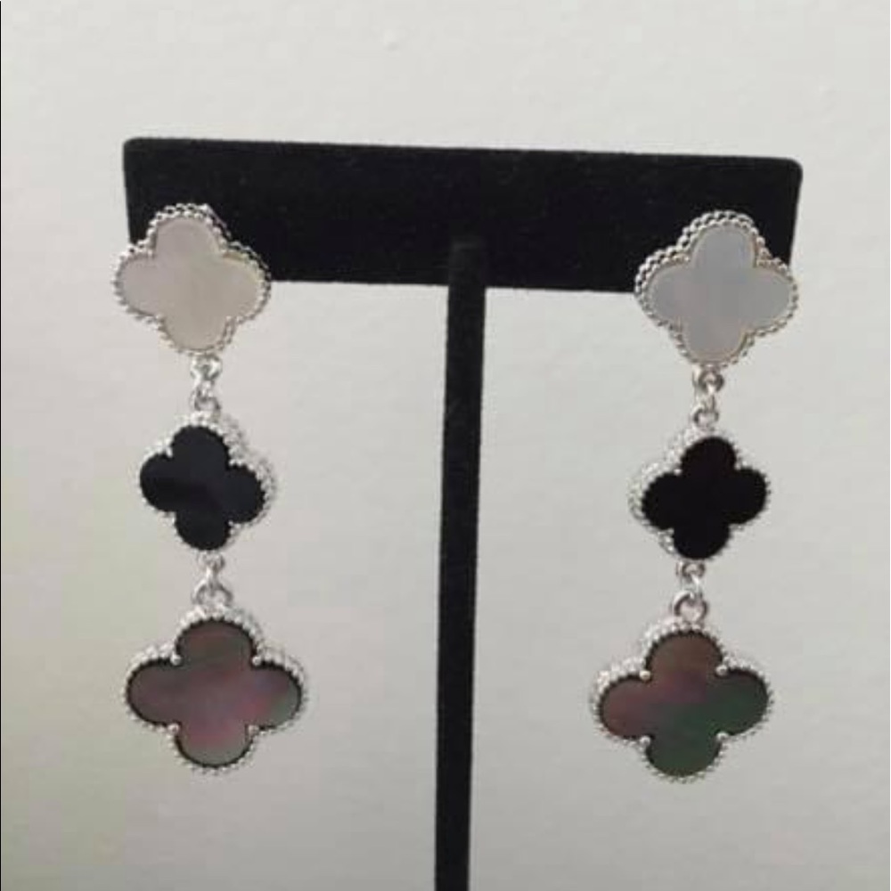 3-tone long white gold plated earrings